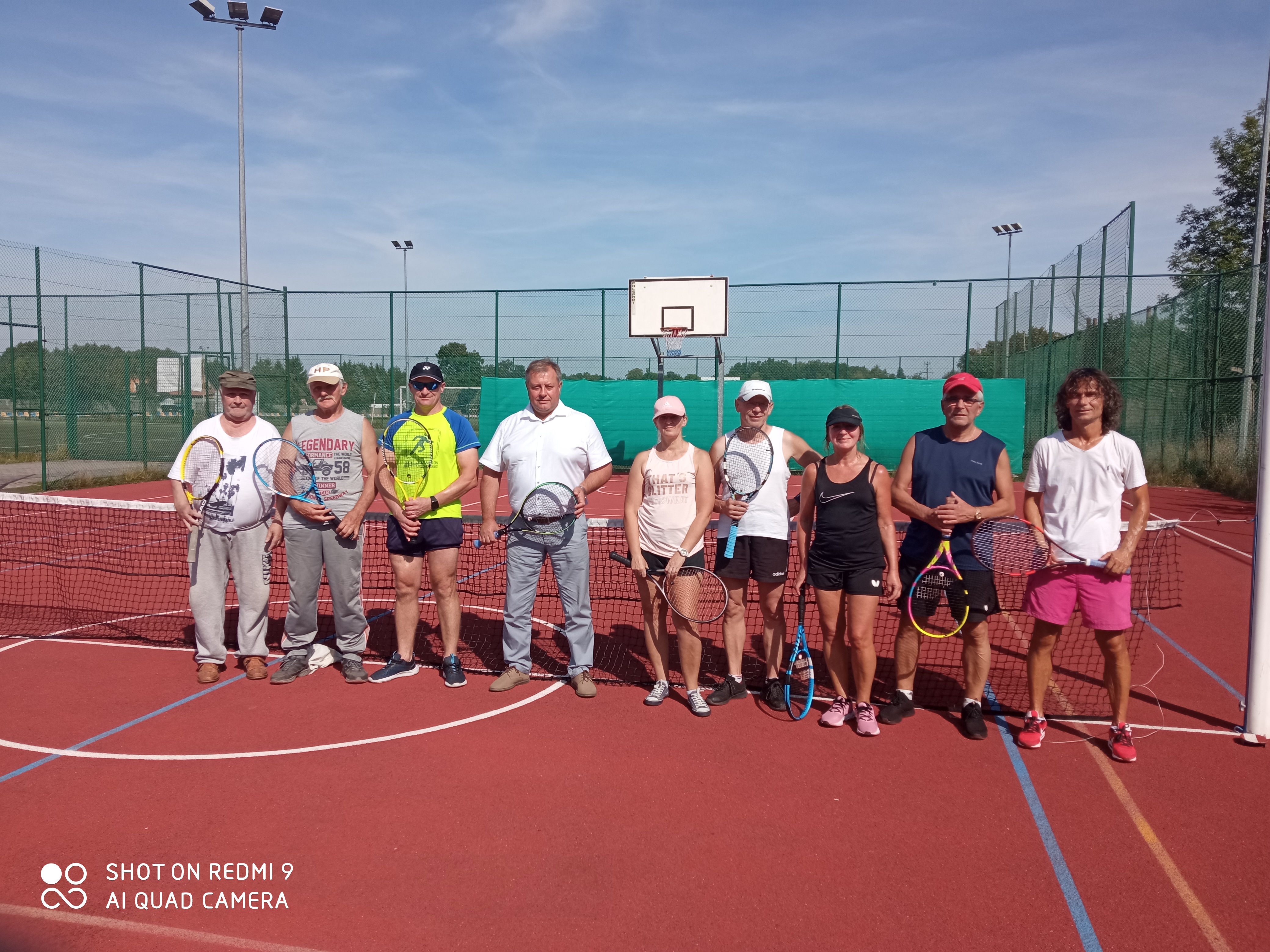 Ilustracja do informacji: Turniej tenisa ziemnego na Orliku w Mirostowicach Dolnych